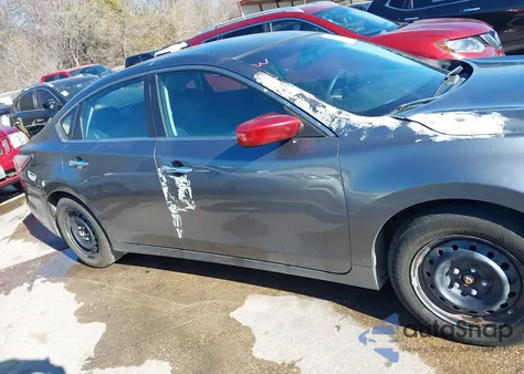 2014 Nissan Altima 2.5/2.5 S/2.5 Sl/2.5 Sv из США, поврежденный, VIN 1N4AL3AP3EN340235